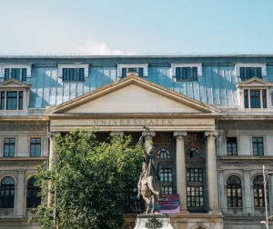Topul universităților din România: cine domină clasamentul oficial și ce înseamnă pentru viitorii studenți