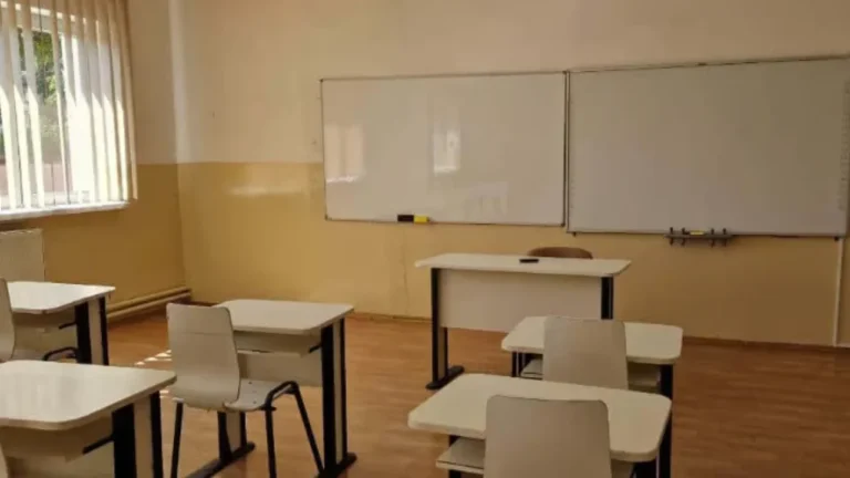 Admitere liceu 2026: Reguli noi, mai mulți elevi în clasă și miza completării fișei de înscriere