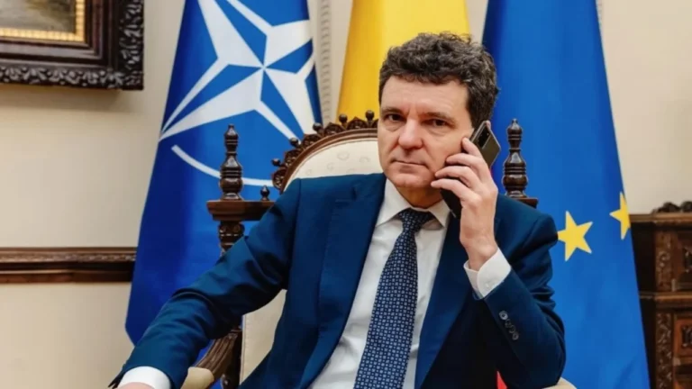 Nicușor Dan ia în calcul un guvern tehnocrat. PNL se teme de o manevră politică